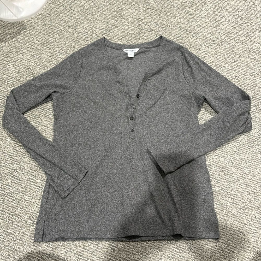Athleta top